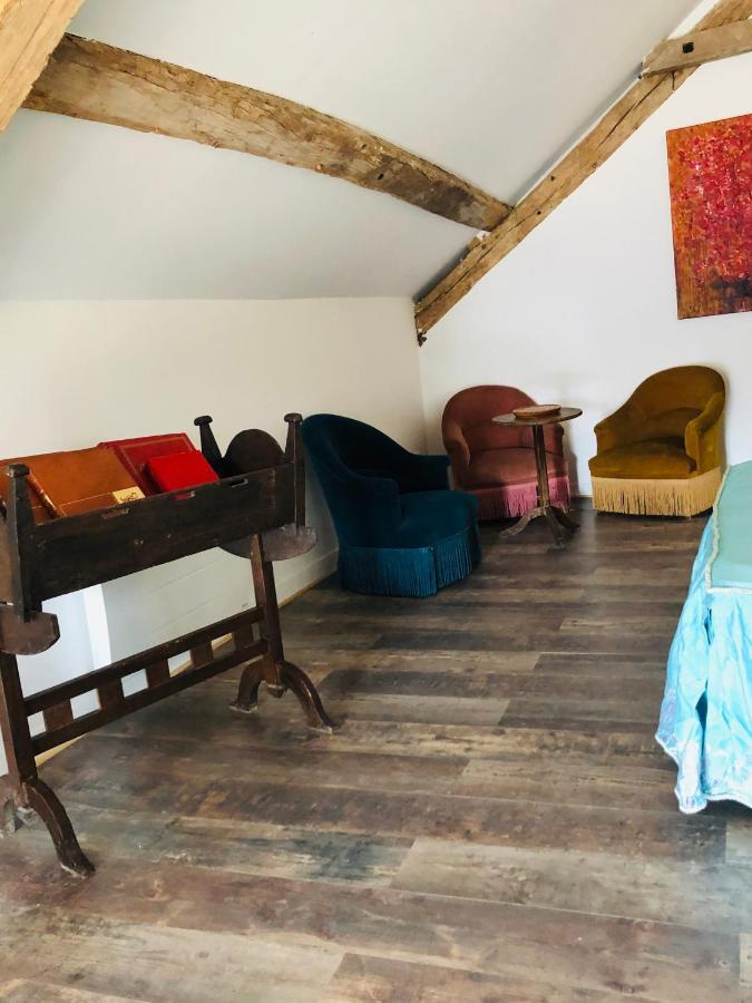 Chambre Du Parc Elevage Girbal La Chapelotte Exteriör bild