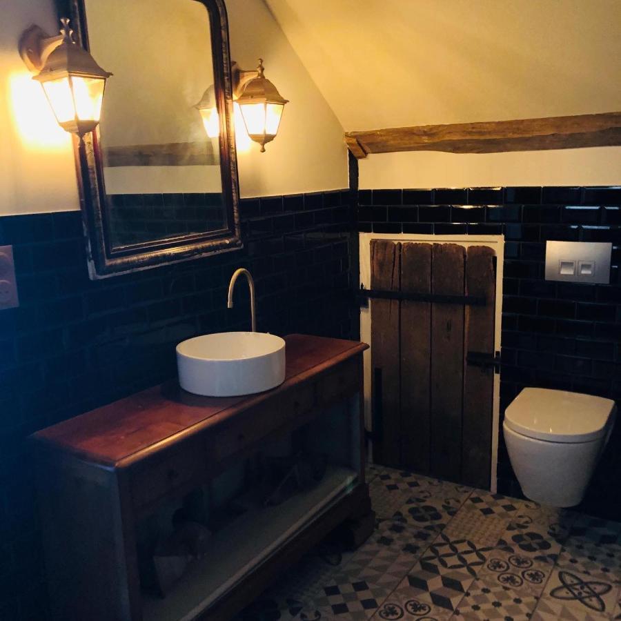 Chambre Du Parc Elevage Girbal La Chapelotte Exteriör bild